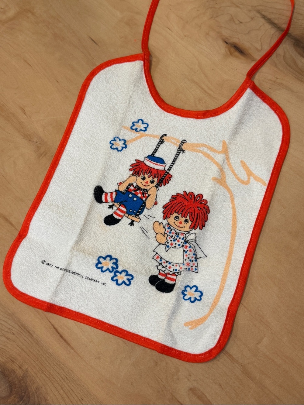 Vintage Raggedy Ann & Andy Bib with Red Trim and Doll Print
